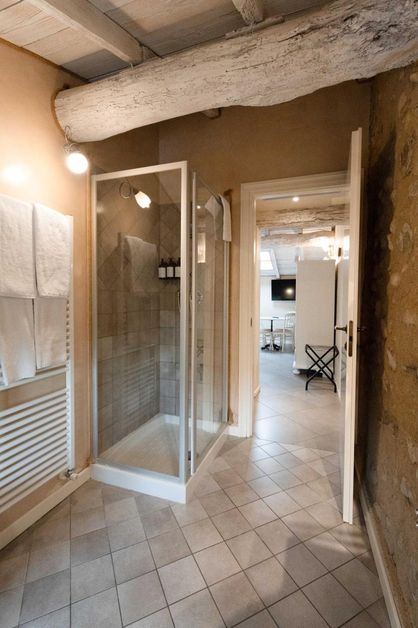 Bed and Breakfast Casal Del Pigno Peschiera del Garda Habitación foto